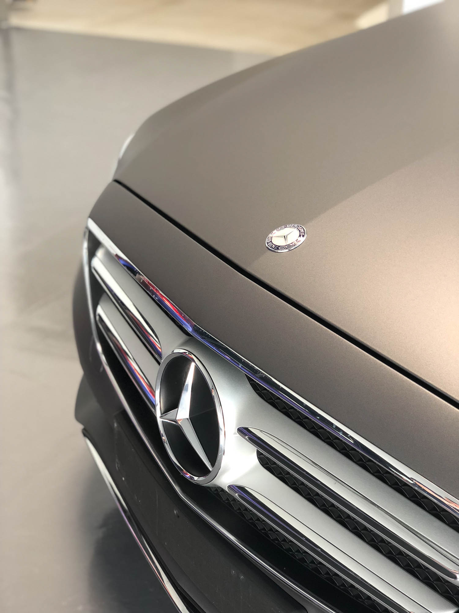 Mercedes E Klasse Avery charcoal matte metallic
