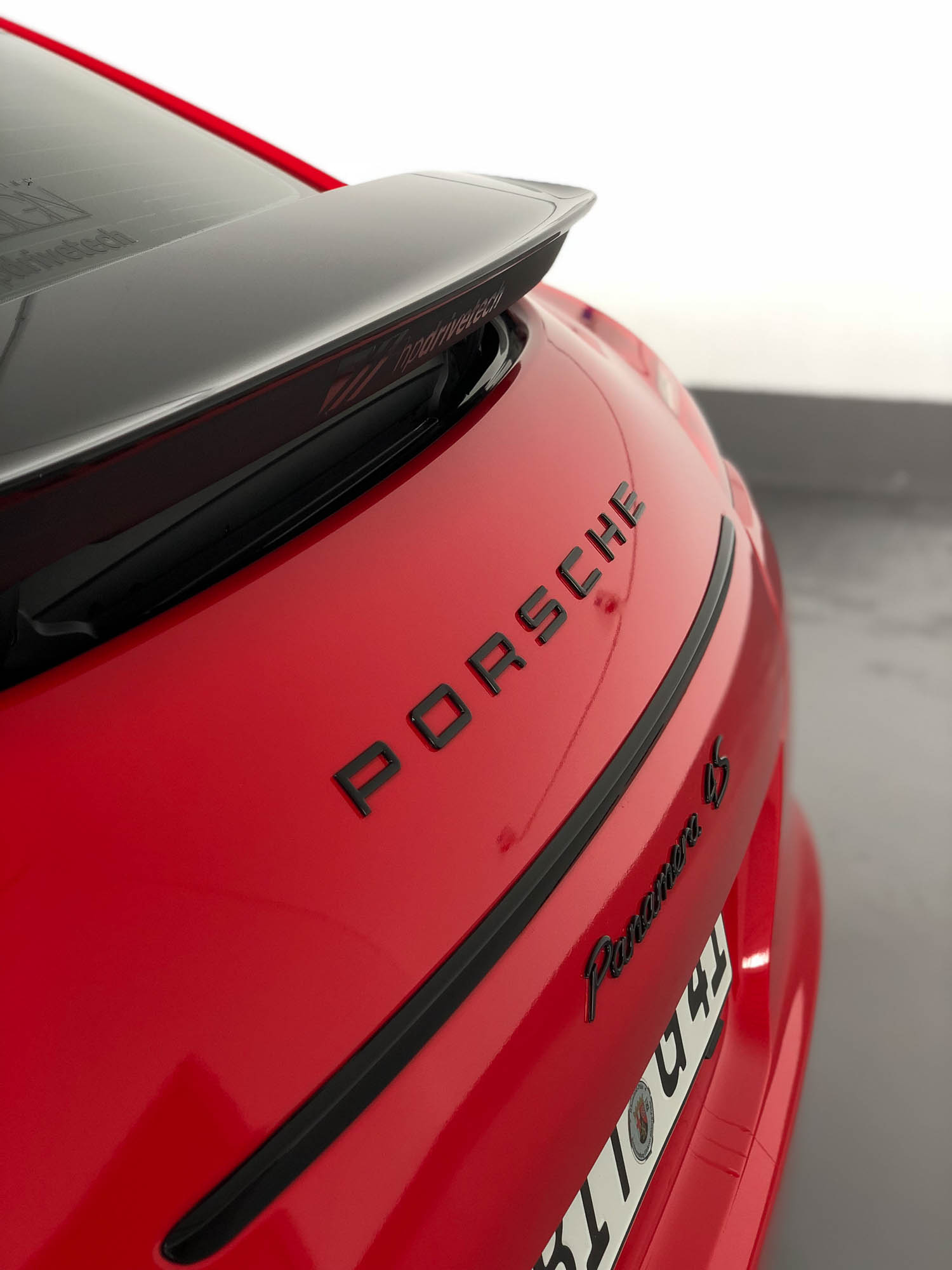 Porsche Panamera in Avery Carmine red gloss