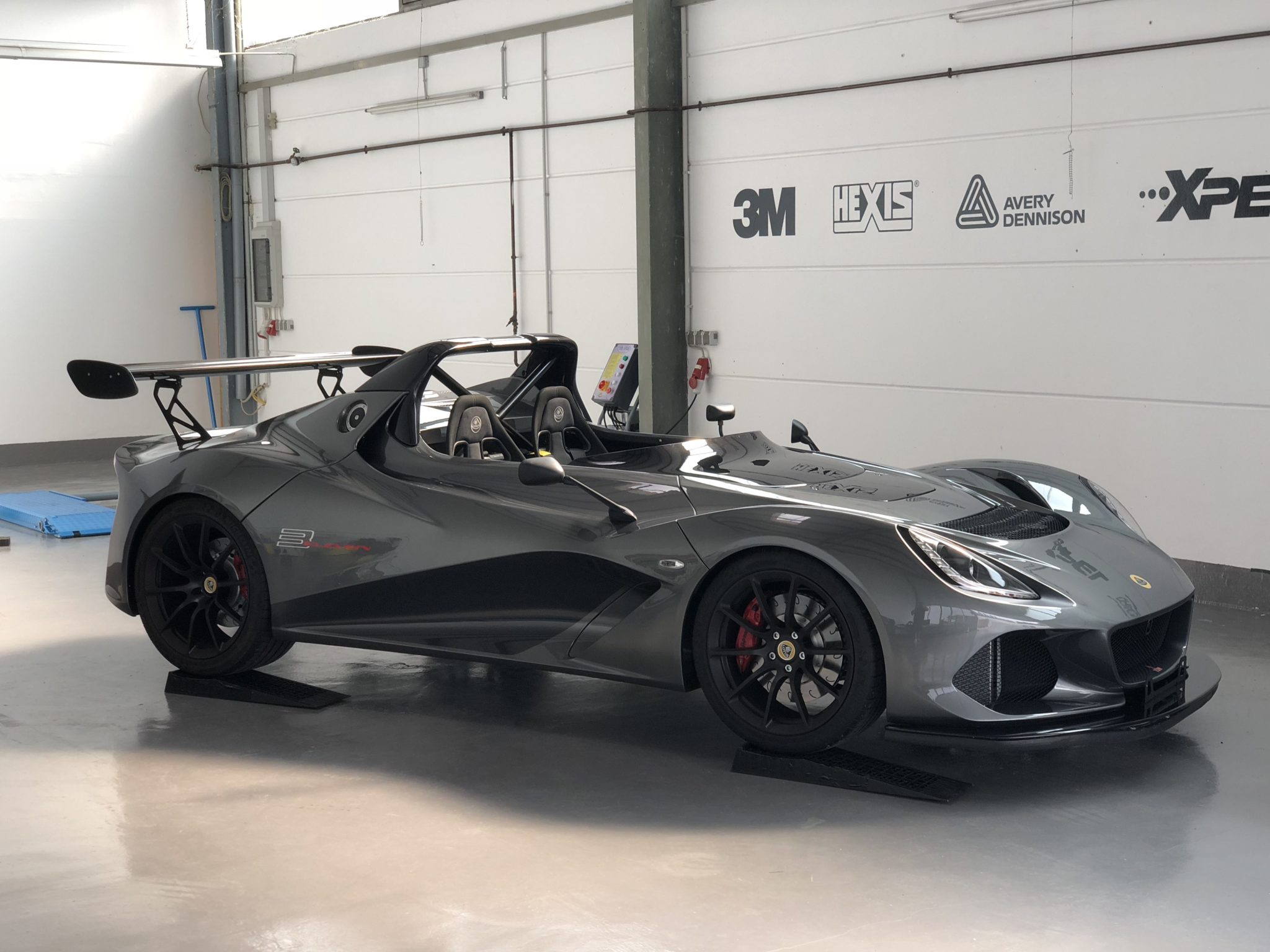 Lotus 3eleven in Steinschlagschutz