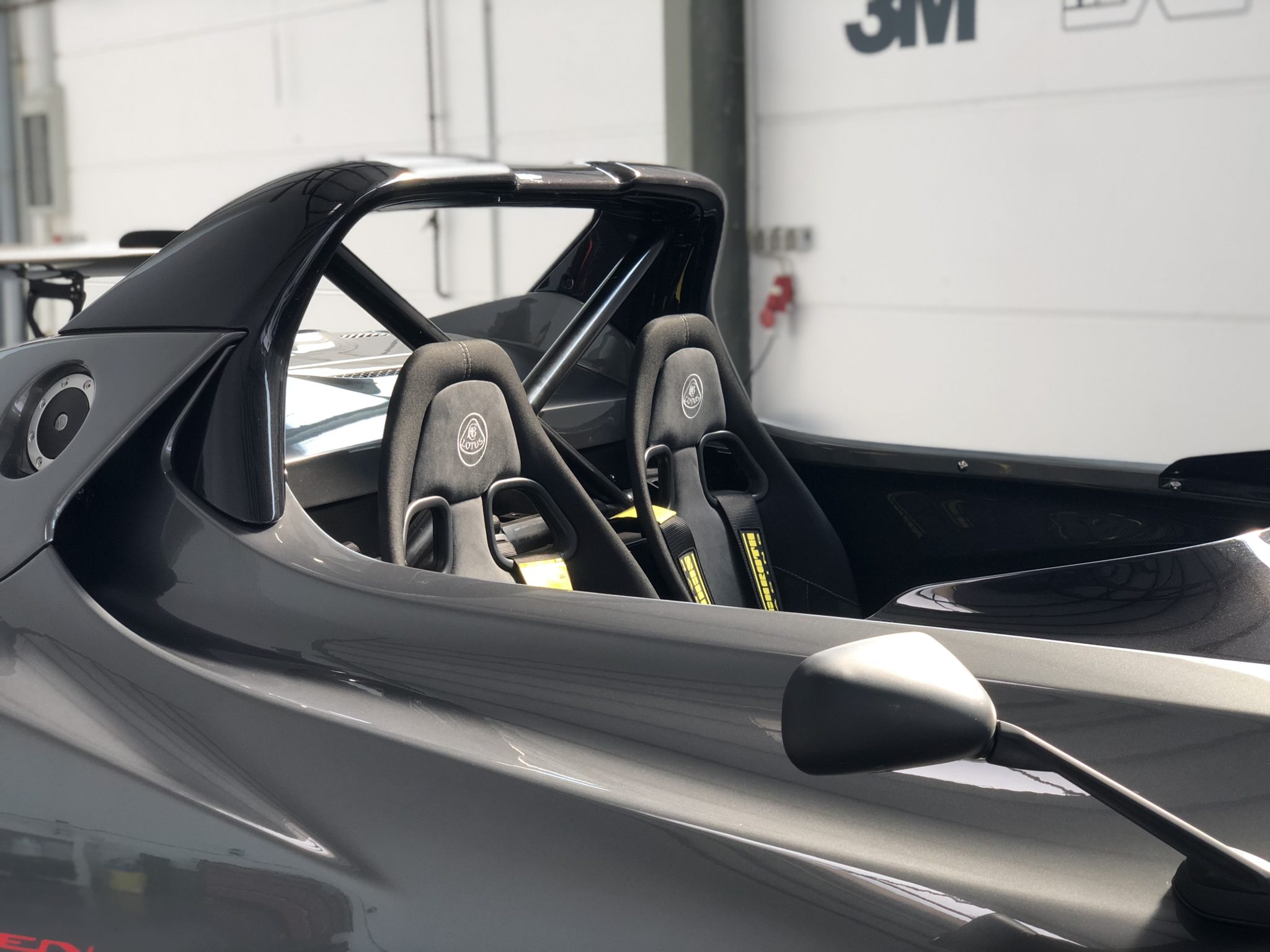Lotus 3eleven in Steinschlagschutz