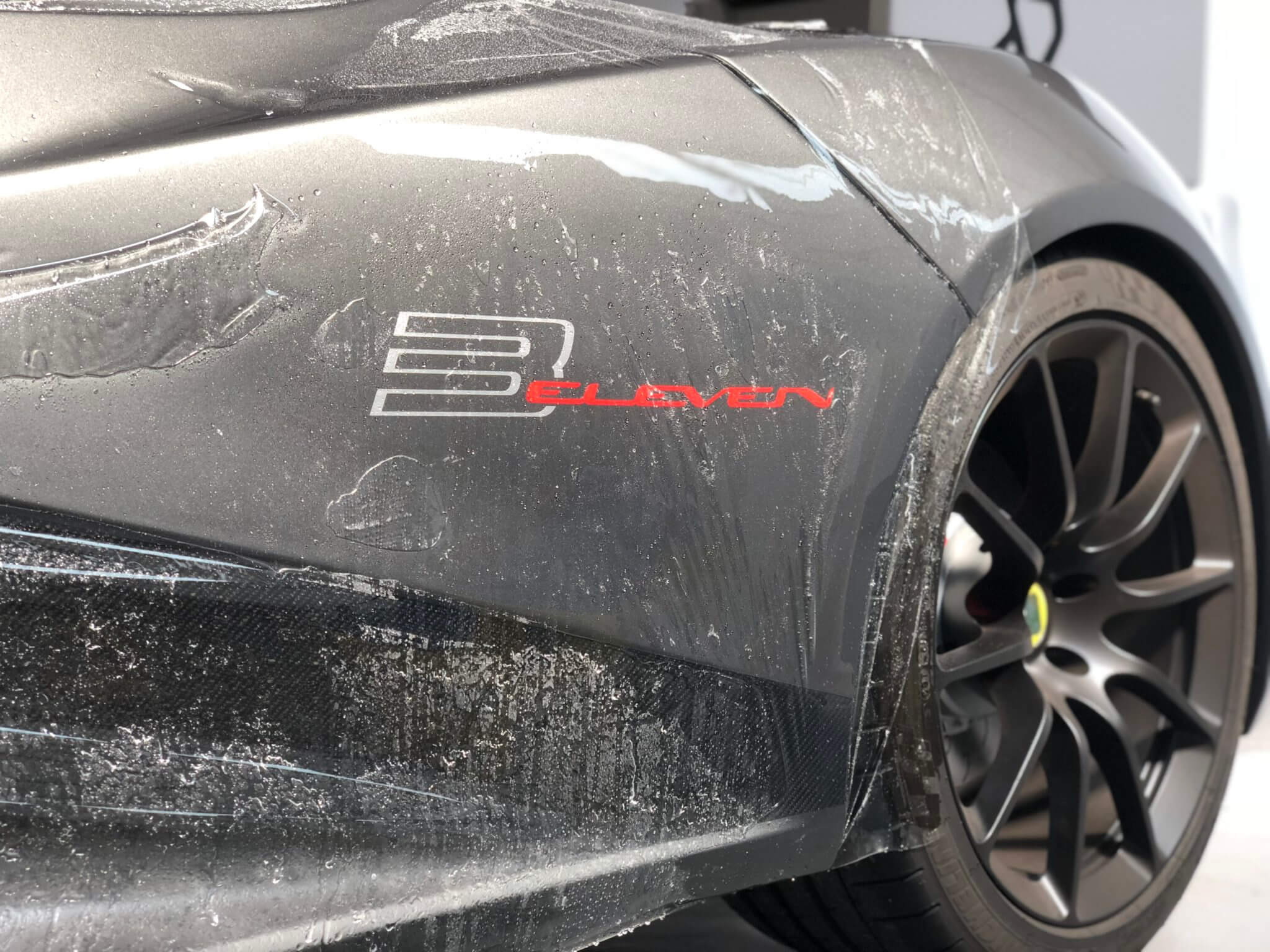 Lotus 3eleven in Steinschlagschutz