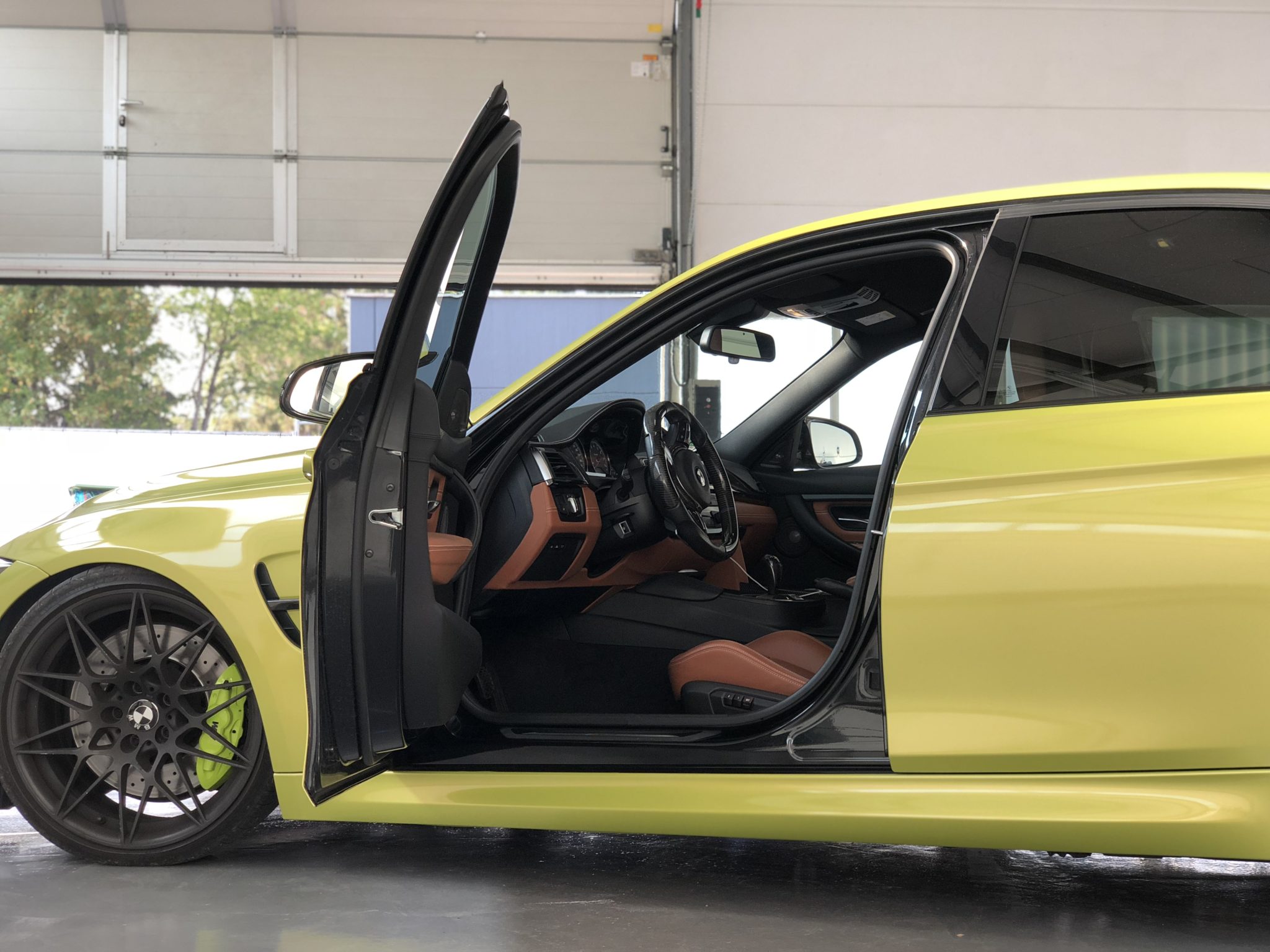 Dresen Performance by Wrapsign
