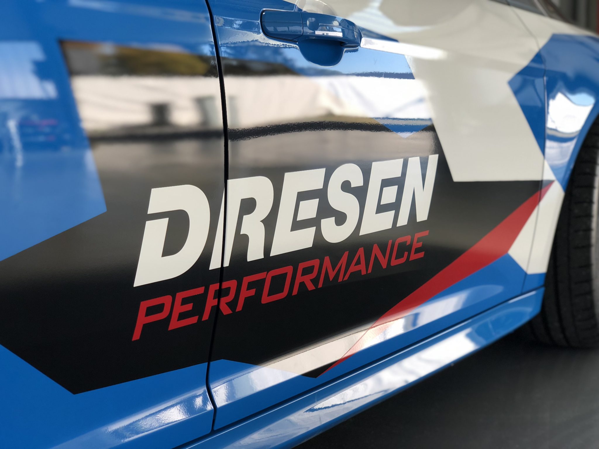 Ford Focus RS im Camouflage Design von Dresen Performance by Wrapsign