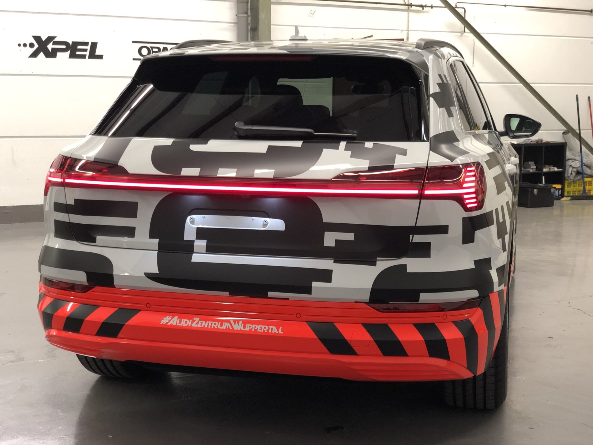Audi e-tron Designfolierung