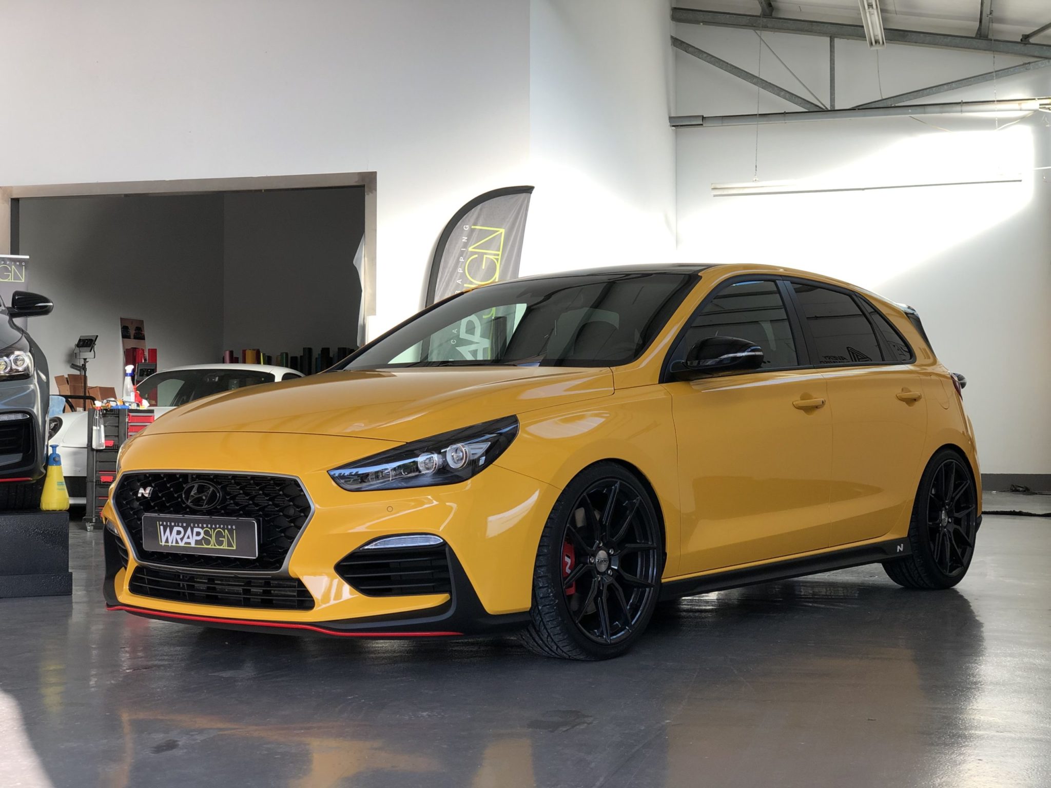 Hundai i30N Dark Yellow Vollfolierung